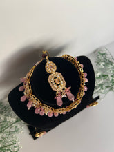 Load image into Gallery viewer, Pink Meenakari Choker
