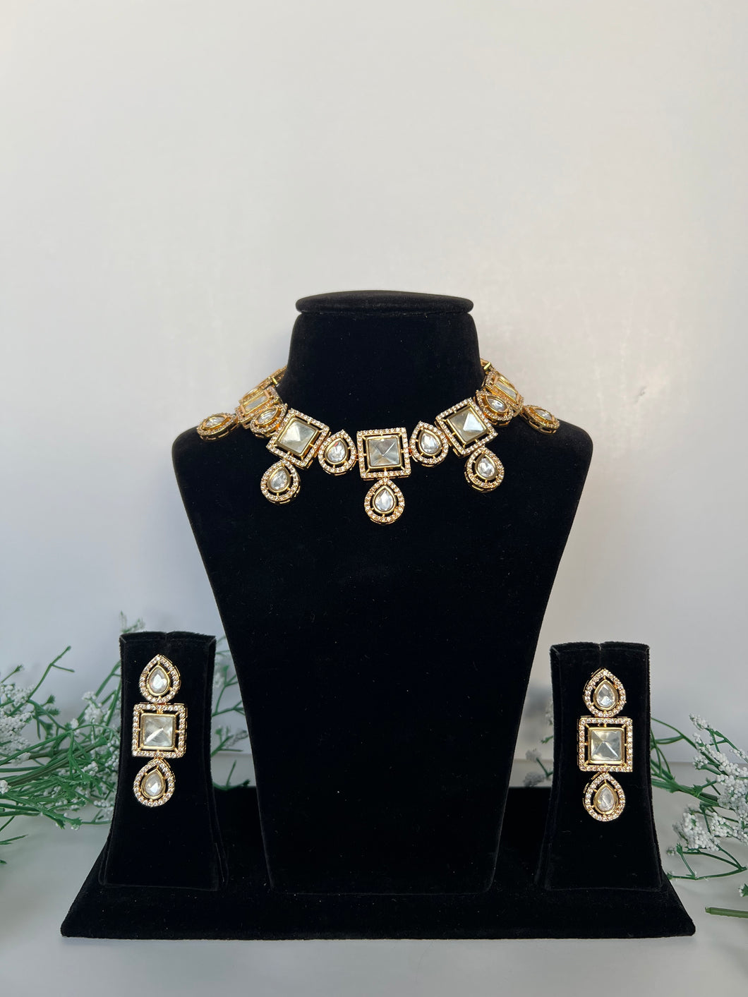 Ahana Uncut Kundan Set