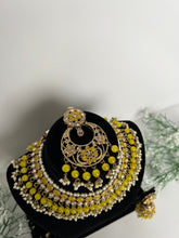 Load image into Gallery viewer, Mohabat in Yellow
