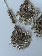 Load image into Gallery viewer, White Pearl Tikka Set
