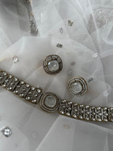 Load image into Gallery viewer, White Marble Kundan Set
