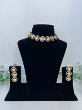 Load image into Gallery viewer, Uncut Choker 1
