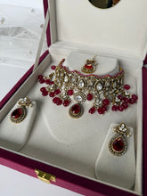 Load image into Gallery viewer, Luscious Kundan Set (Ruby)
