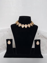 Load image into Gallery viewer, Mother of Pearl
