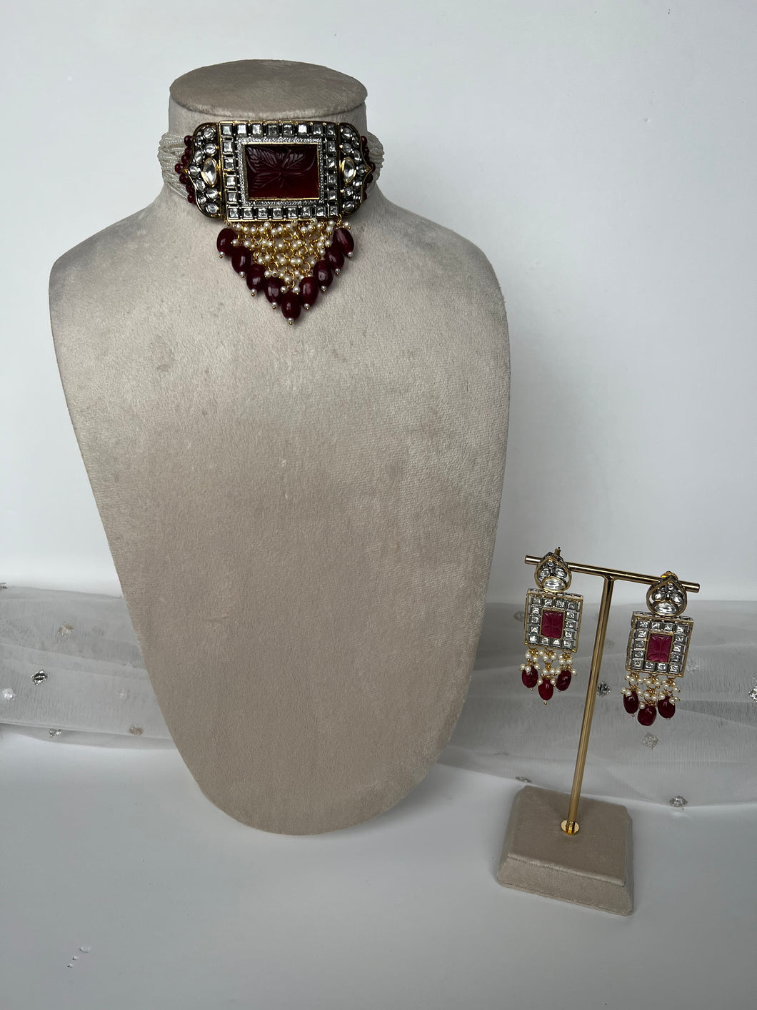 Mahogany Kundan Set