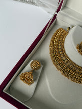 Load image into Gallery viewer, Raman Antique Set

