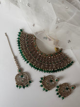 Load image into Gallery viewer, Green Bridal Set
