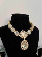 Load image into Gallery viewer, Neha Uncut Set
