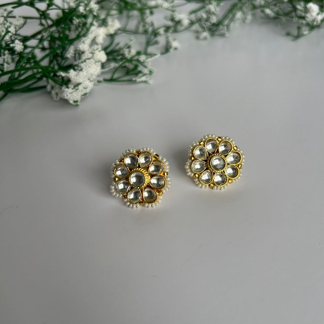 Kundan Floral Studs Medium