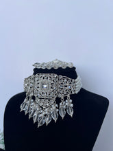 Load image into Gallery viewer, Jaya Crystal Set (silver)
