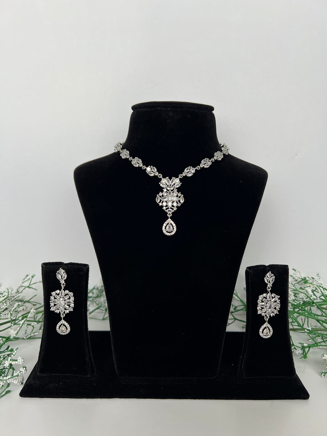 Pammy Diamond Set