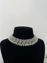 Load image into Gallery viewer, Silver Stud Set
