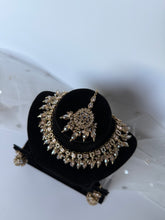 Load image into Gallery viewer, Golden Crystal Set
