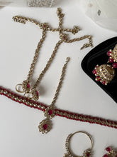 Load image into Gallery viewer, Guneev Bridal Set
