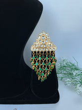 Load image into Gallery viewer, Ameerah Kundan Set (green)
