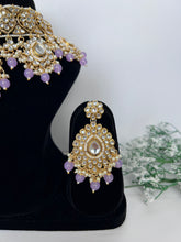 Load image into Gallery viewer, Rashi Kundan Set (lilac)
