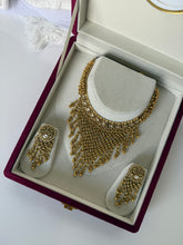 Load image into Gallery viewer, Himat Antique Gold Set
