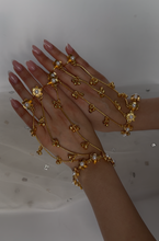 Load image into Gallery viewer, Kashmiri Hand Pieces Pearl
