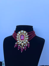 Load image into Gallery viewer, Kundan Choker maroon
