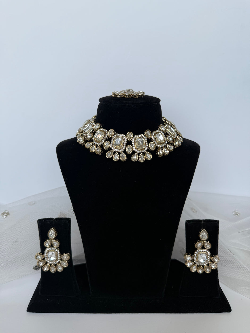 White Kundan Set