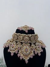 Load image into Gallery viewer, Rashi Kundan Set (baby pink)
