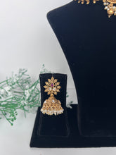 Load image into Gallery viewer, Roshni Antique Set Ruby
