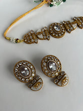 Load image into Gallery viewer, Sabyasachi Choker White

