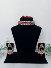 Load image into Gallery viewer, Red choker set
