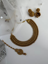 Load image into Gallery viewer, Antique Gold Set
