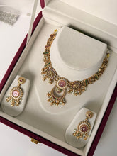 Load image into Gallery viewer, Pink Heritage Kundan Set
