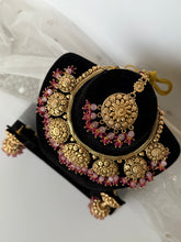 Load image into Gallery viewer, Pink Antique Set
