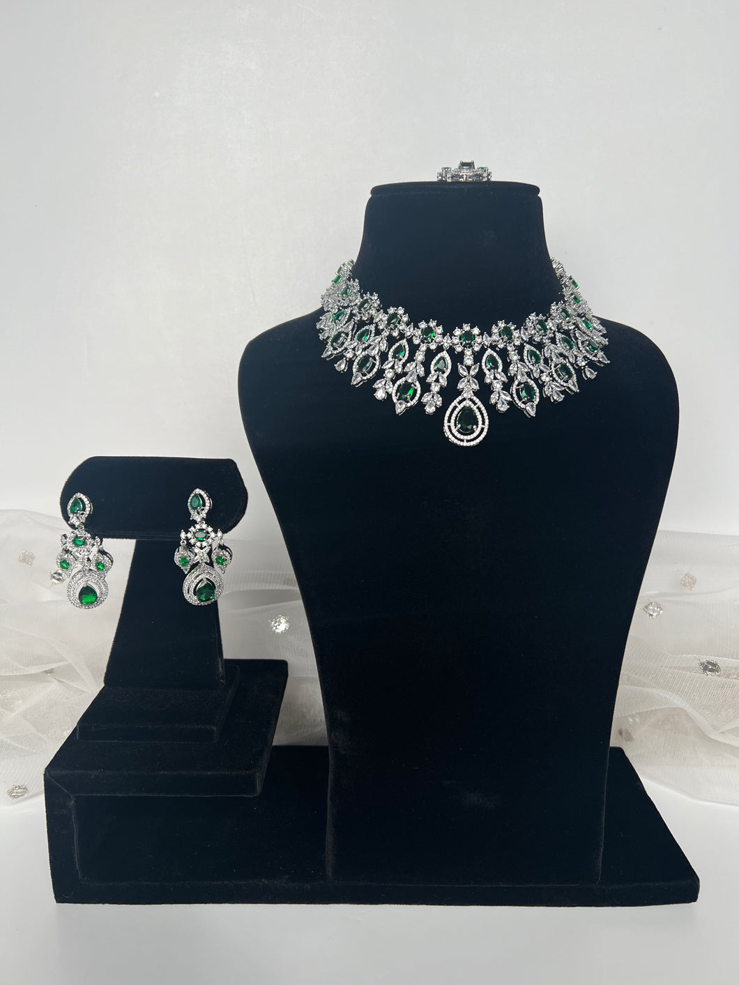 Lovely Emerald Set