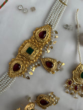 Load image into Gallery viewer, Pandora Kundan Set Green &amp; Ruby
