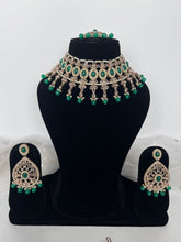 Load image into Gallery viewer, Rainak Green Set
