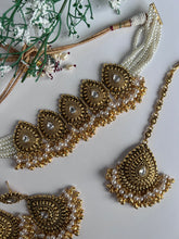 Load image into Gallery viewer, Abani Antique Gold Set
