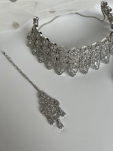 Load image into Gallery viewer, American Diamond Choker Set 2
