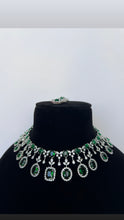 Load image into Gallery viewer, Wanda American Diamond Green
