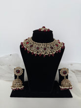 Load image into Gallery viewer, Maroon Necklace Set
