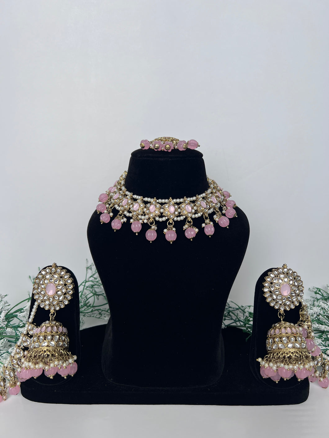 Ramneek Pink Kundan Set