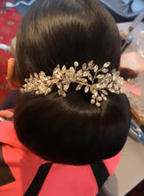 Load image into Gallery viewer, Silver hair accessory

