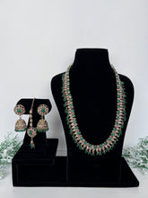 Load image into Gallery viewer, Feona Green Mala Set
