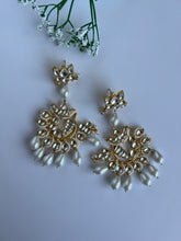 Load image into Gallery viewer, Elsa Kundan Earrings (3 colours)
