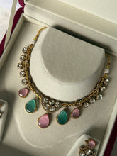 Load image into Gallery viewer, Pink and Mint Uncut Kundan Set
