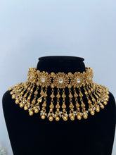 Load image into Gallery viewer, Jaya Antique Set
