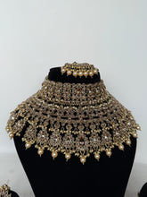 Load image into Gallery viewer, Lustrious Bridal Set

