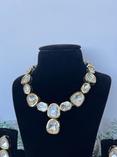 Load image into Gallery viewer, Sana Uncut Set
