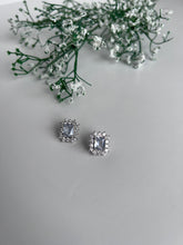 Load image into Gallery viewer, Lisa Diamond Studs (3 colours)
