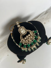 Load image into Gallery viewer, Tanvi Green Waterfall Set
