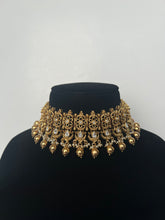 Load image into Gallery viewer, Rajpreet Antique Gold Set
