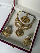 Load image into Gallery viewer, Andaaz Antique Set
